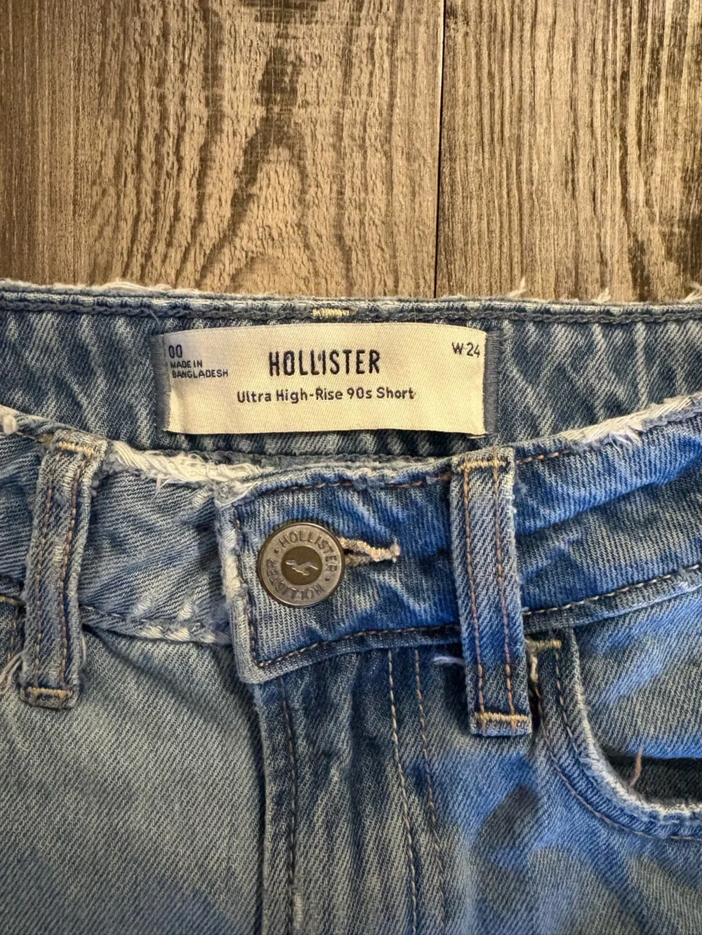 Hollister classic light